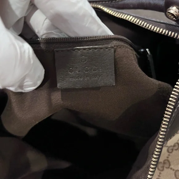 Authentic Gucci Abbey GG Monogram Shoulder Bag - Picture 14 of 16